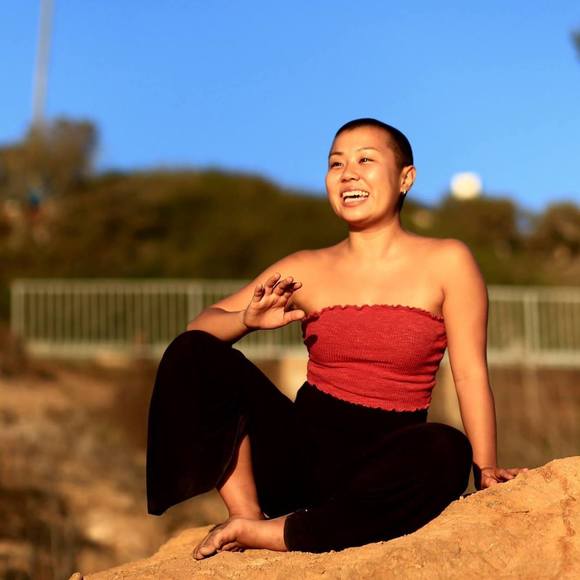 Meet your Posher, Akari - Picture 1 of 1